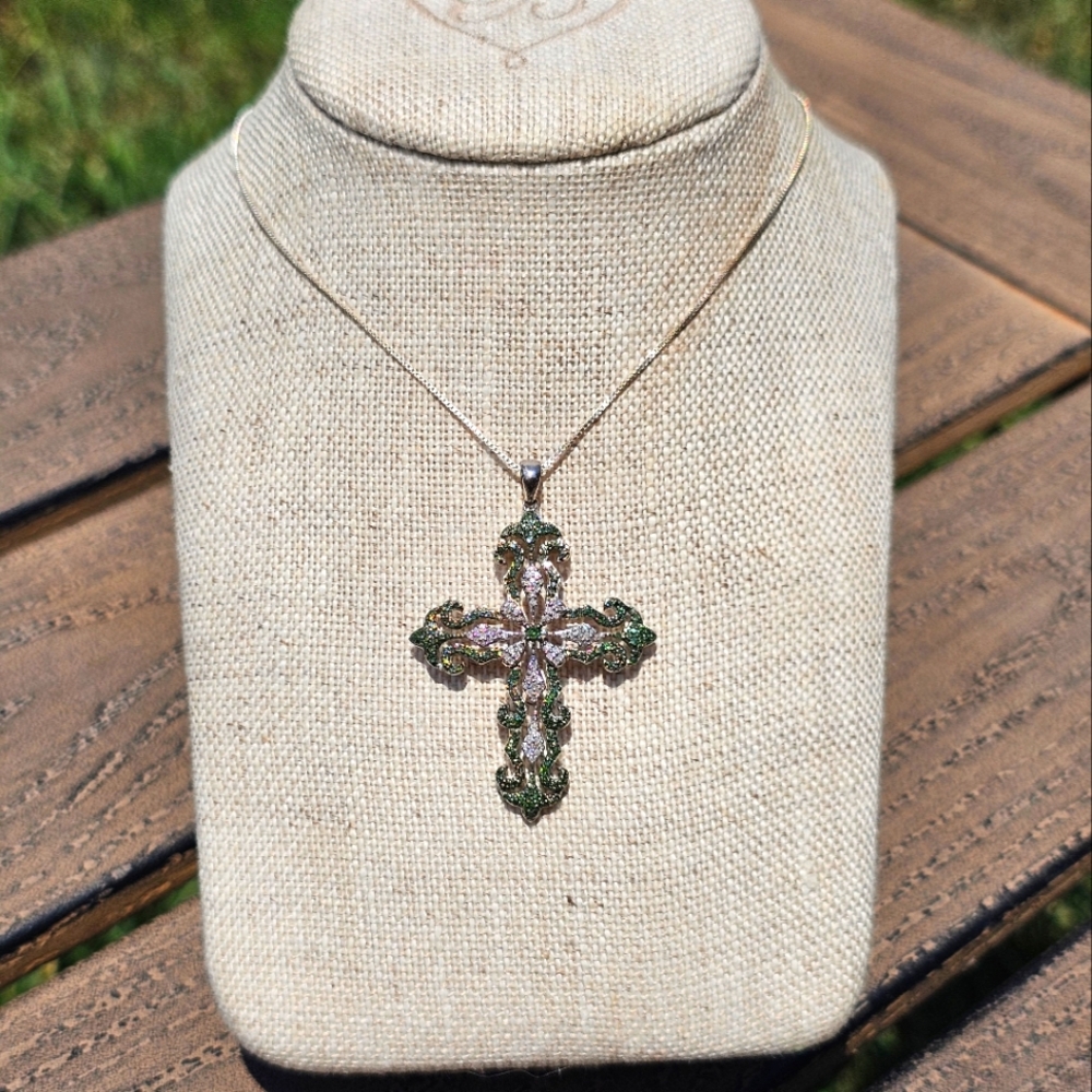 925 SJD stamped peridot & white sapphire cross necklace